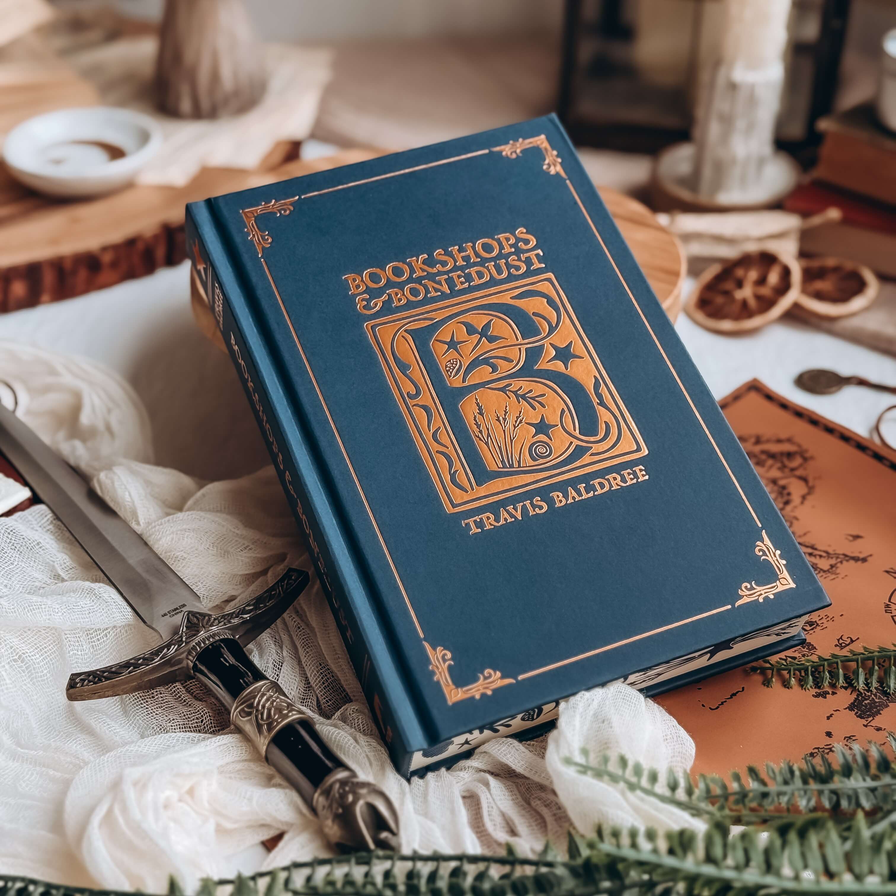 Legends & Lattes and Bookshops & Bonedust (Exclusive OwlCrate Editions) - Image 6